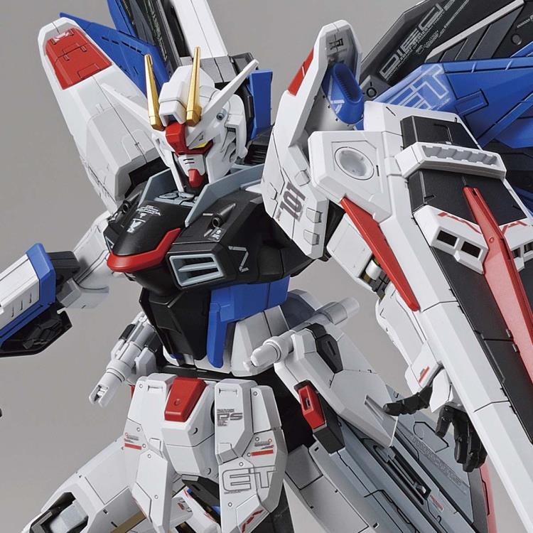 IN STOCK Full Mechanics Freedom Gundam Ver. GCP Gundam Base Limited