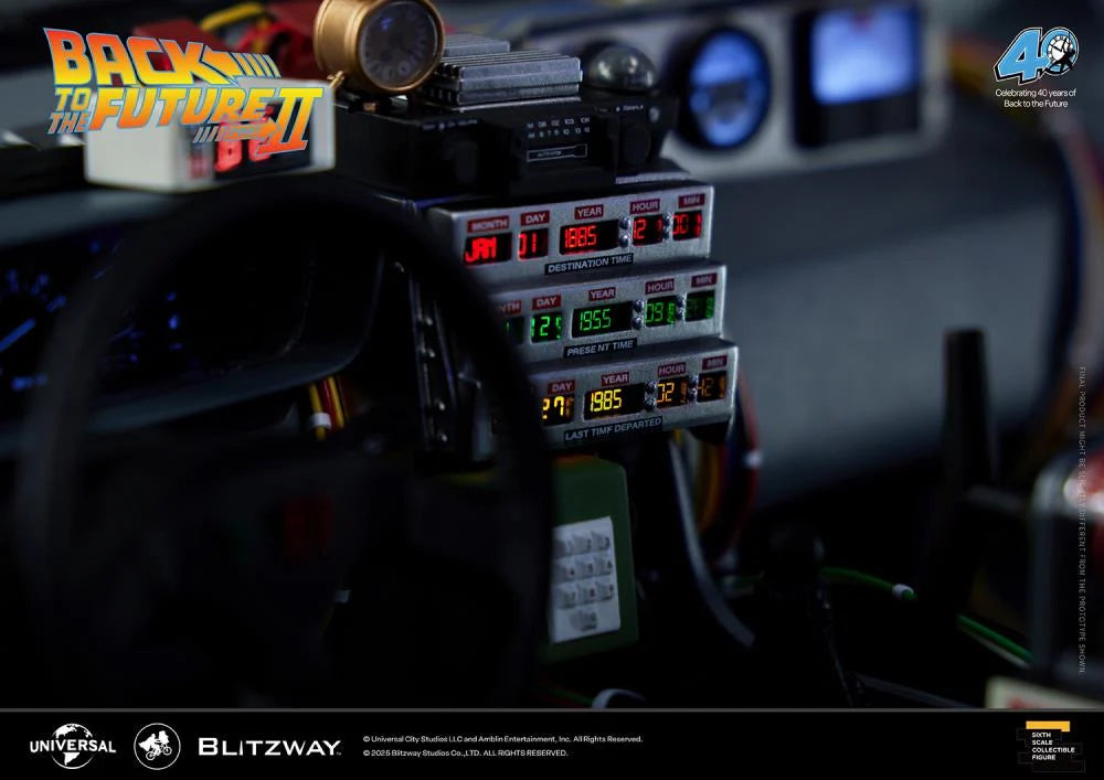 PREORDER Back to the Future Part II DeLorean 1/6 Scale Vehicle