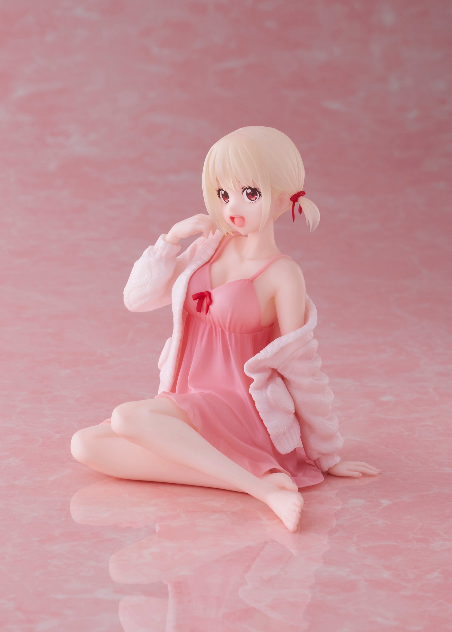 PREORDER Lycoris Recoil Desktop Cute Figure - Chisato Nishikigi (Roomwear Ver.)