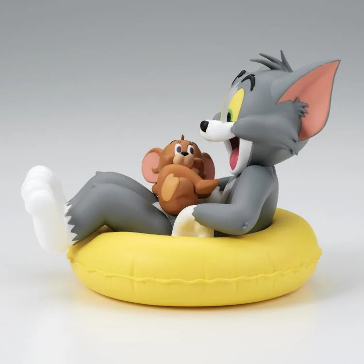 PREORDER Tom and Jerry Figure Collection Enjoy Float