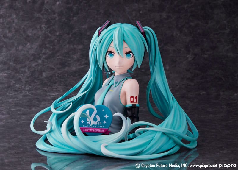 PREORDER Hatsune Miku 16th Anniversary Bust Figure