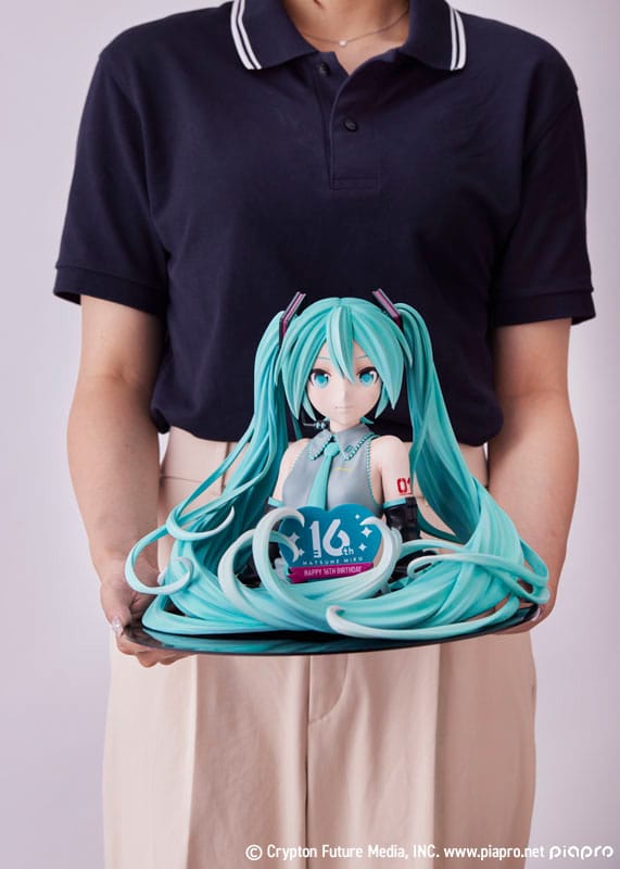 PREORDER Hatsune Miku 16th Anniversary Bust Figure