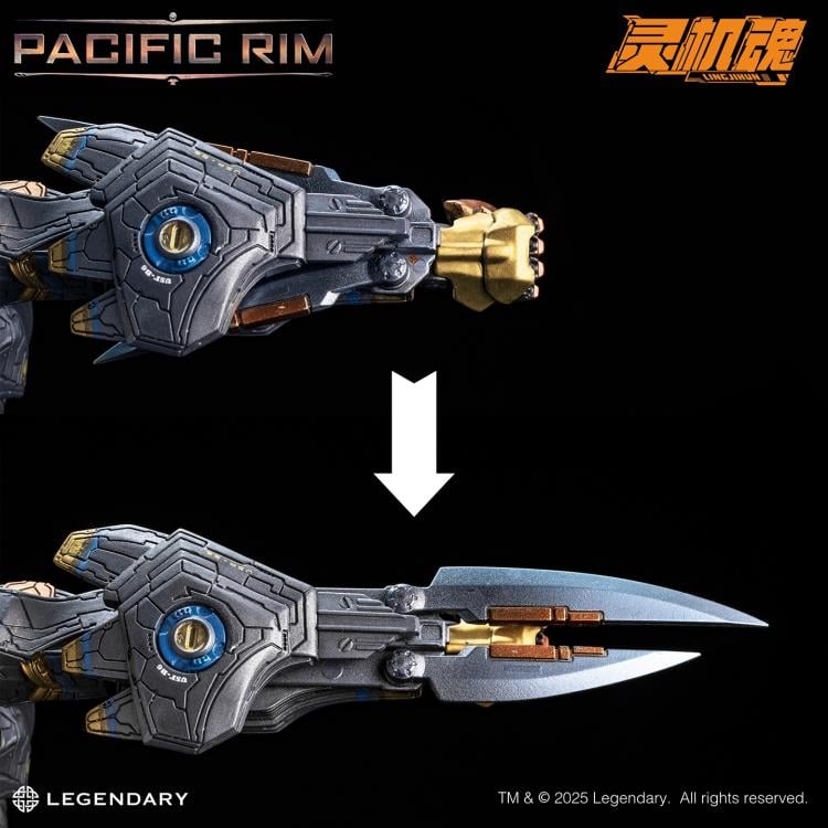 PREORDER Pacific Rim Striker Eureka Action Figure