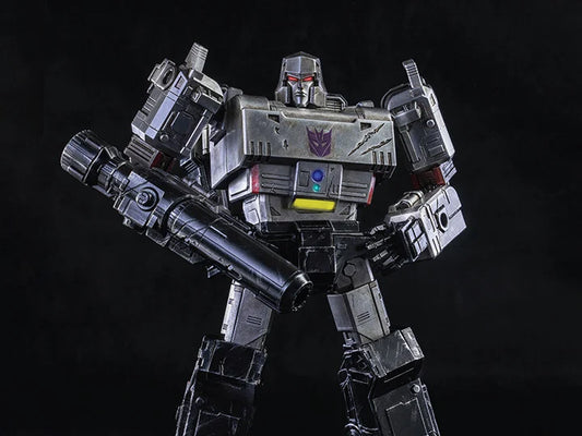 PREORDER Transformers: War for Cybertron Trilogy DLX Scale Collectible Series Decepticon Megatron Action Figure