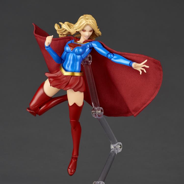 PREORDER DC Comics Amazing Yamaguchi Revoltech NR032 Supergirl