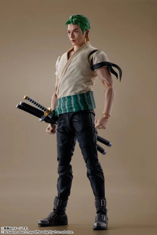 IN STOCK S.H.Figuarts RORONOA ZORO（A Netflix Series: ONE PIECE)