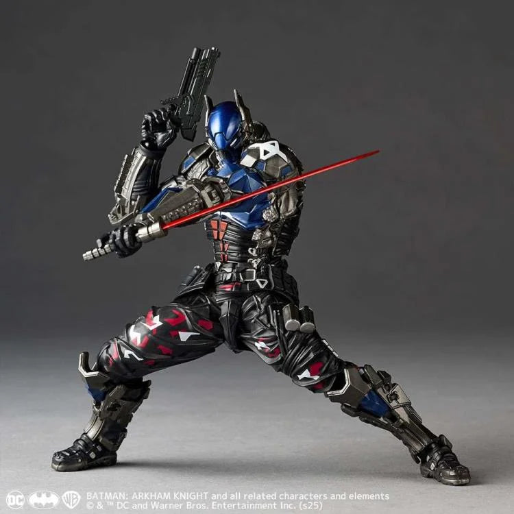 PREORDER Batman: Arkham Knight Amazing Yamaguchi Revoltech Arkham Knight (Ver. 1.5)