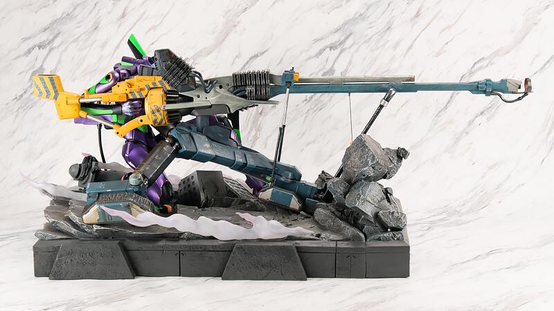 PREORDER "Rebuild of Evangelion Operation Yashima Evangelion Unit-01 Premium Metallic Color Ver. Statue "
