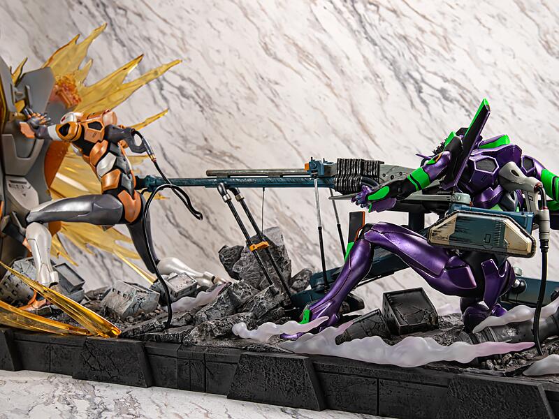PREORDER "Rebuild of Evangelion Operation Yashima Evangelion Unit-01 Premium Metallic Color Ver. Statue "