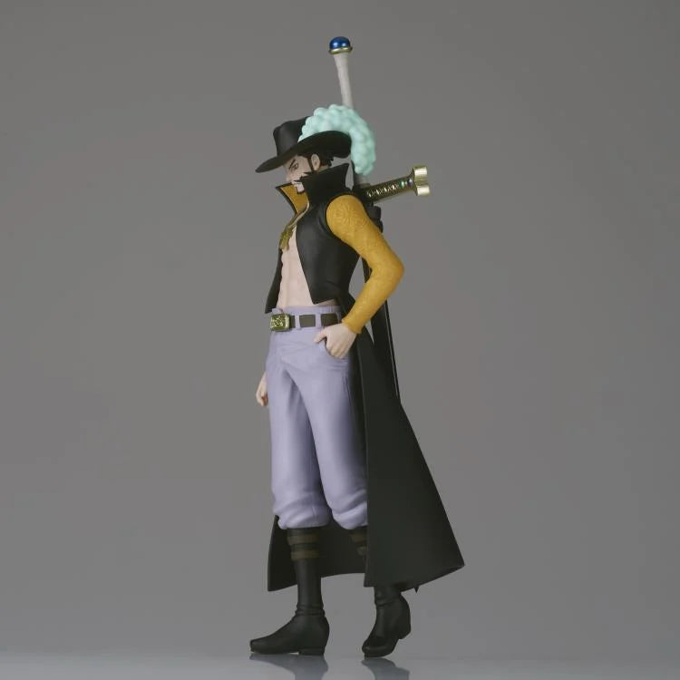 PREORDER One Piece The Shukko Dracule Mihawk