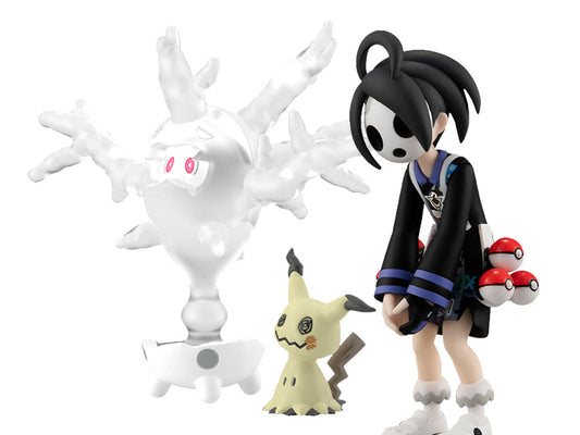 PREORDER Pokemon Scale World Galar Region Allister, Mimikyu & Cursola Set