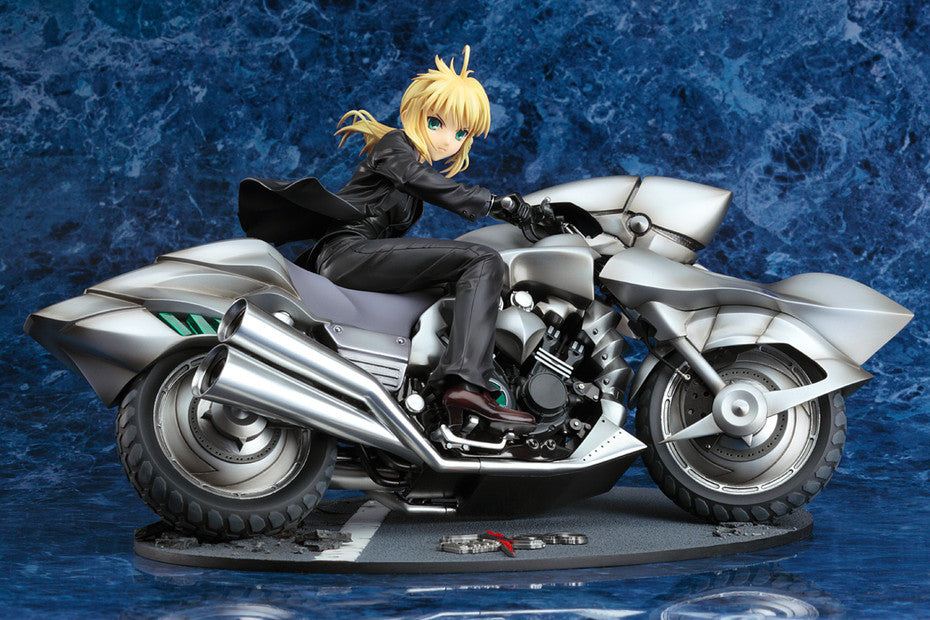 PREORDER Fate/Zero Saber & Saber Motored Cuirassier 1/8 Scale Figure (3rd Reissue)