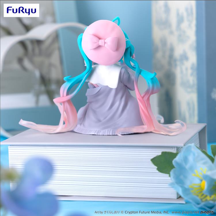 PREORDER Vocaloid Hatsune Miku (Love Sailor Grey Color Ver.) Noodle Stopper Figure