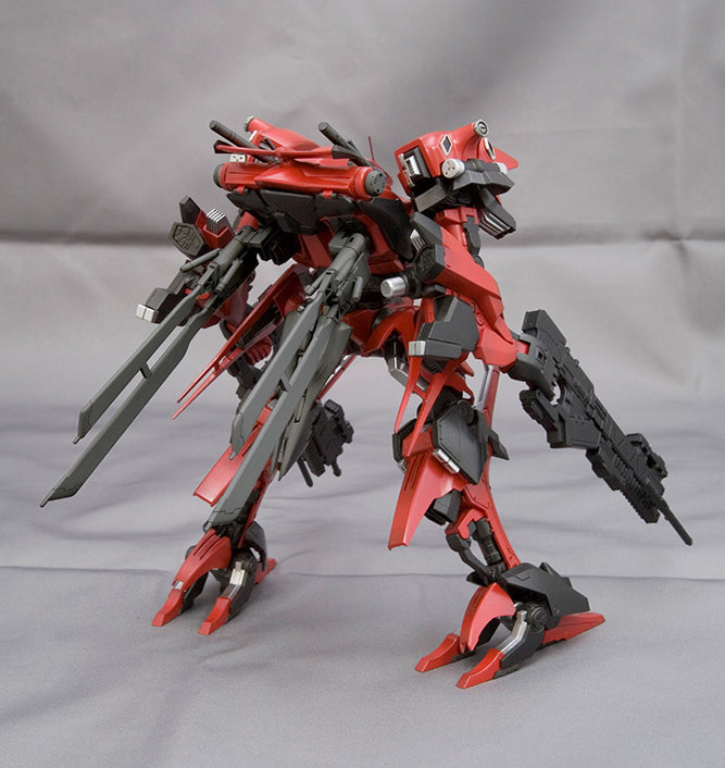 PREORDER Armored Core Ray Leonard 03-AALIYAH Kraasnaya Full Package Ver. 1/72 Plastic Model