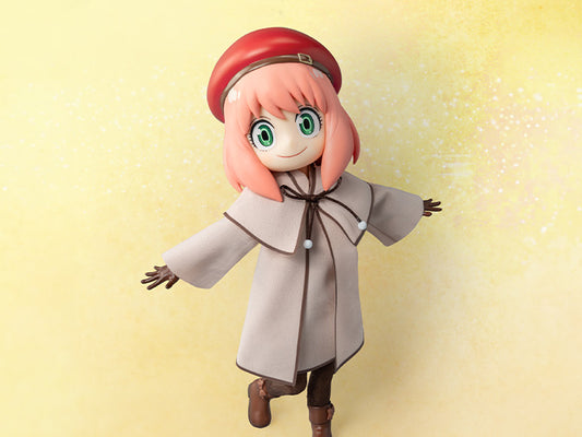 PREORDER Spy x Family Code: White FigZero Anya Forger (Winter Costume Ver.) 1/6 Scale Figure