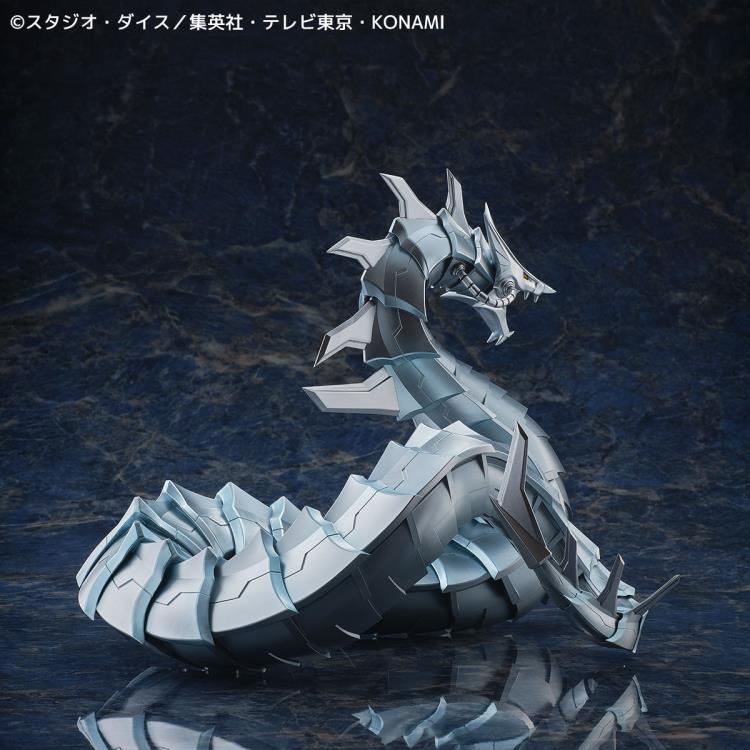 PREORDER Yu-Gi-Oh! Duel Monsters GX Cyber Dragon Figure