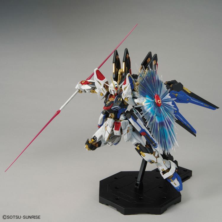 IN STOCK MGEX 1/100 Strike Freedom Gundam