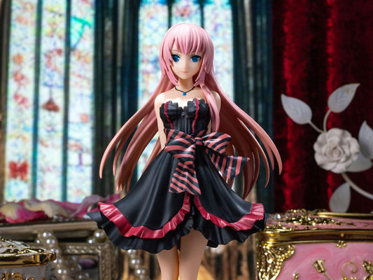 PREORDER Hatsune Miku Project DIVA Arcade Future Tone Megurine Luka (Amour Ver.) Super Premium Figure