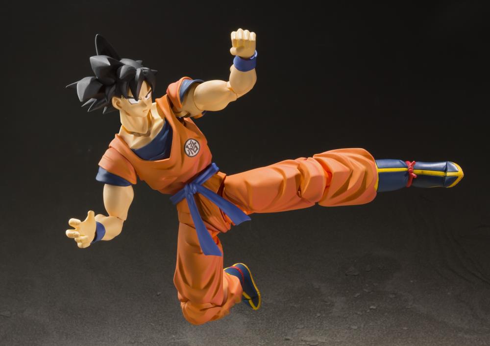 IN STOCK S.H.Figuarts SON GOKU A SAIYAN RAISED ON EARTH