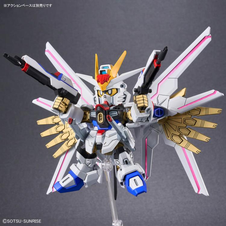 IN STOCK SD Gundam Cross Silhouette Mighty Strike Freedom Gundam (Mobile Suit Gundam SEED Freedom)