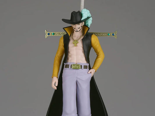 PREORDER One Piece The Shukko Dracule Mihawk