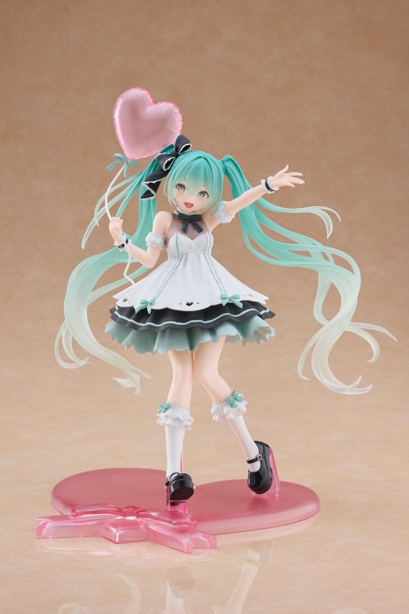PREORDER Hatsune Miku - Hatsune Miku AMP+ Prize Figure (Birthday 2025 Party Ver.)