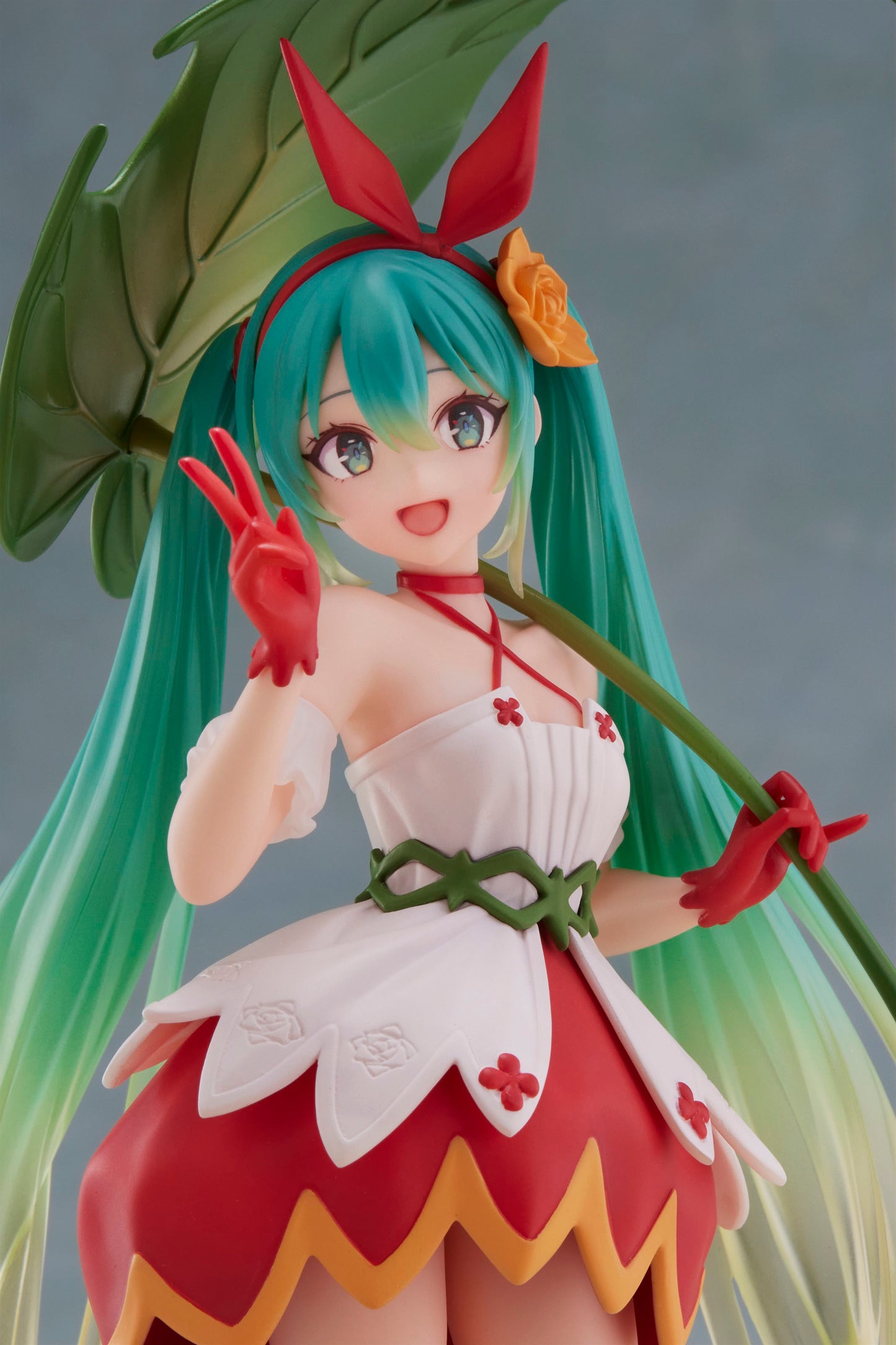 PREORDER Hatsune Miku - Hatsune Miku Wonderland Prize Figure (Thumbelina Ver.)