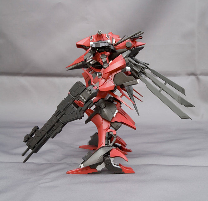 PREORDER Armored Core Ray Leonard 03-AALIYAH Kraasnaya Full Package Ver. 1/72 Plastic Model