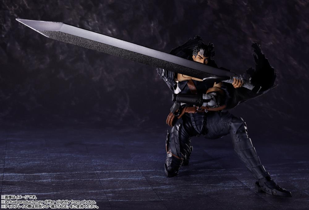 PREORDER Berserk S.H.Figuarts Guts (Berserker Armor)