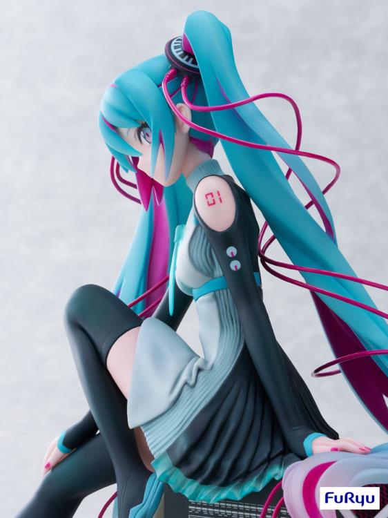 PREORDER Hatsune Miku × MTV 1/7 Scale Figure