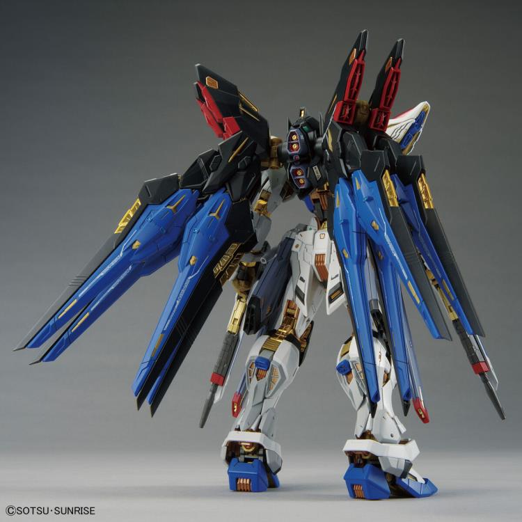 IN STOCK MGEX 1/100 Strike Freedom Gundam