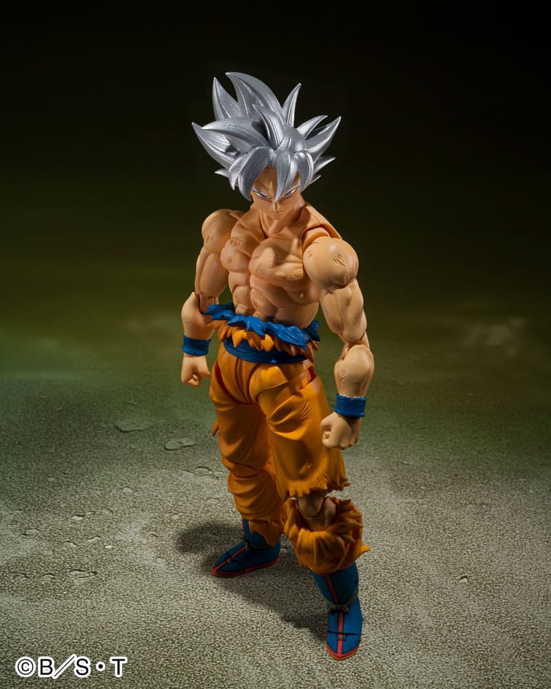 PREORDER Dragon Ball Super S.H. Figuarts 1/12 Scale Action Figure Son Goku Ultra Instinct Toyotarou Edition