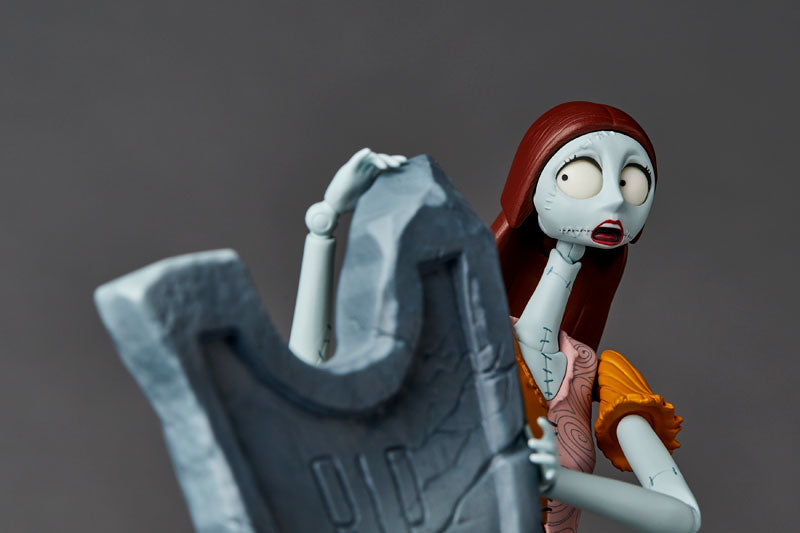 PREORDER Revoltech Nightmare Before Christmas Sally