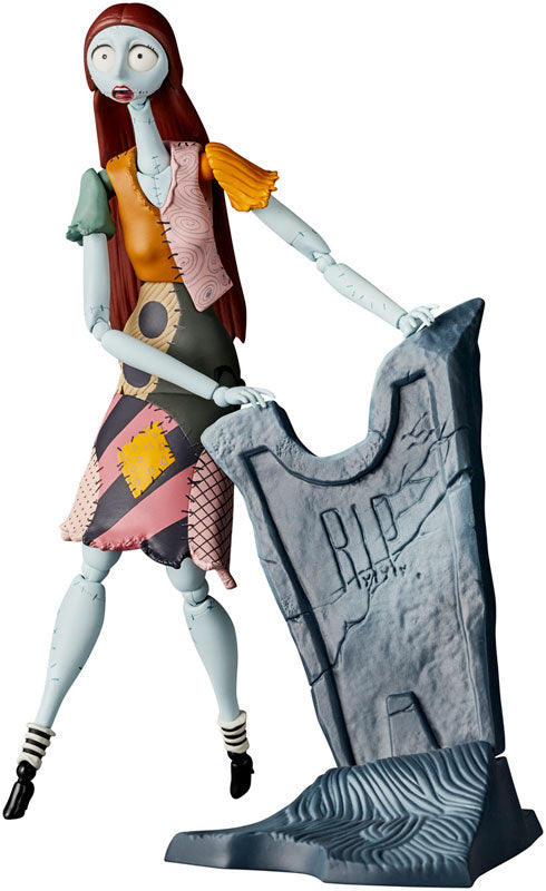 PREORDER Revoltech Nightmare Before Christmas Sally