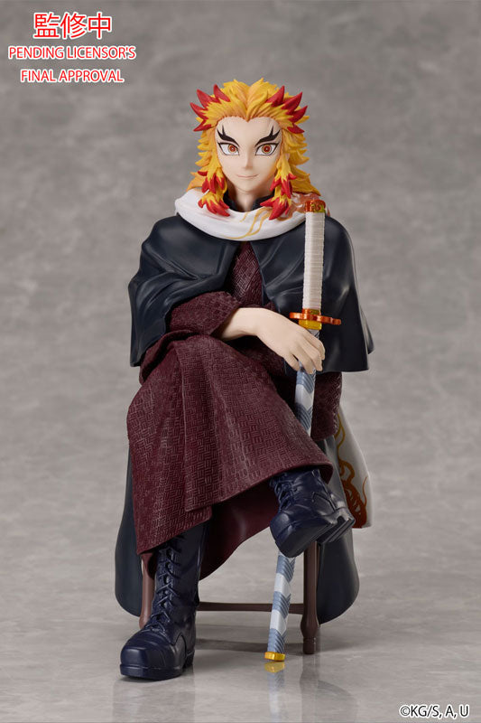 PREORDER Demon Slayer: Kimetsu no Yaiba Kyojuro Rengoku NON Scale Figure
