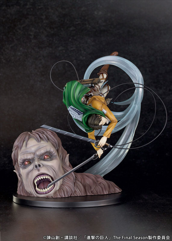 PREORDER TV Anime "Attack on Titan" "Levi vs Beast Titan ver." Complete Figure
