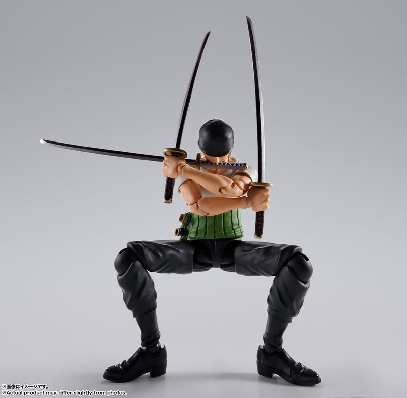 PREORDER S.H.Figuarts Roronoa Zoro -Romance Dawn- "ONE PIECE"