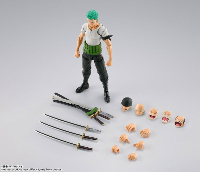 PREORDER S.H.Figuarts Roronoa Zoro -Romance Dawn- "ONE PIECE"