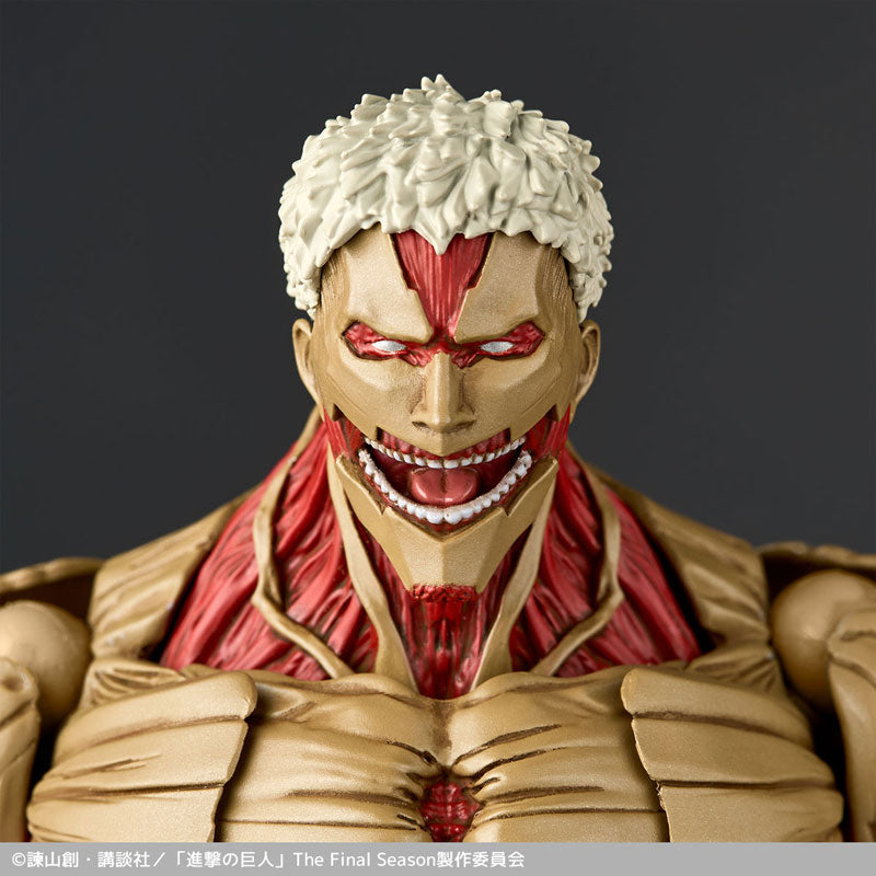 PREORDER Revoltech Amazing Yamaguchi Attack on Titan Armored Titan