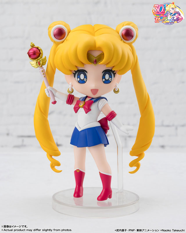 PREORDER Figuarts mini Sailor Moon -Crystal Star Compact Edition- "Sailor Moon" Series