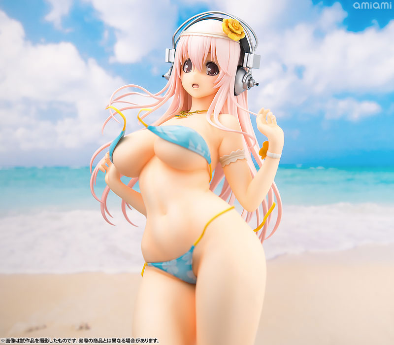 PREORDER Super Sonico Summer Vacation ver. 1/4.5 Complete Figure