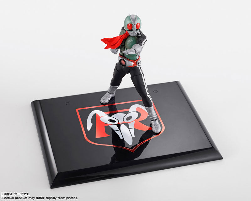 PREORDER S.H.Figuarts (Shinkocchou Seihou) New Kamen Rider 1 Eikou no Showa Rider Edition (w/First Press Limited Base) "Kamen Rider"