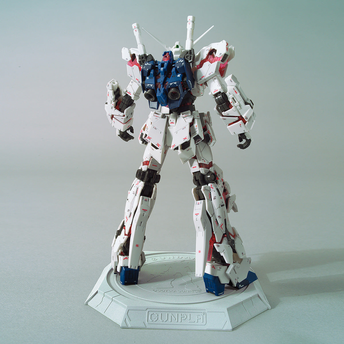 IN STOCK  RG 1/144 The Gundam Base Limited RX-0 Unicorn Gundam Ver. TWC