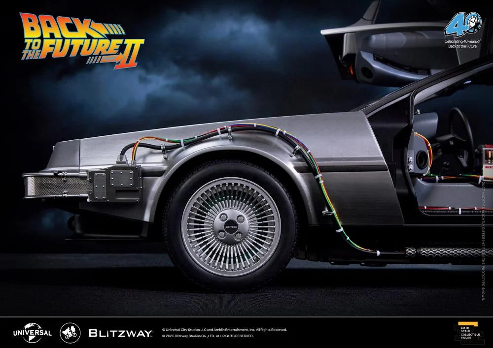 PREORDER Back to the Future Part II DeLorean 1/6 Scale Vehicle