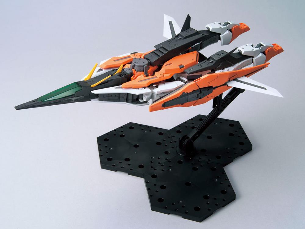 IN STOCK  MG 1/100 Gundam Kyrios