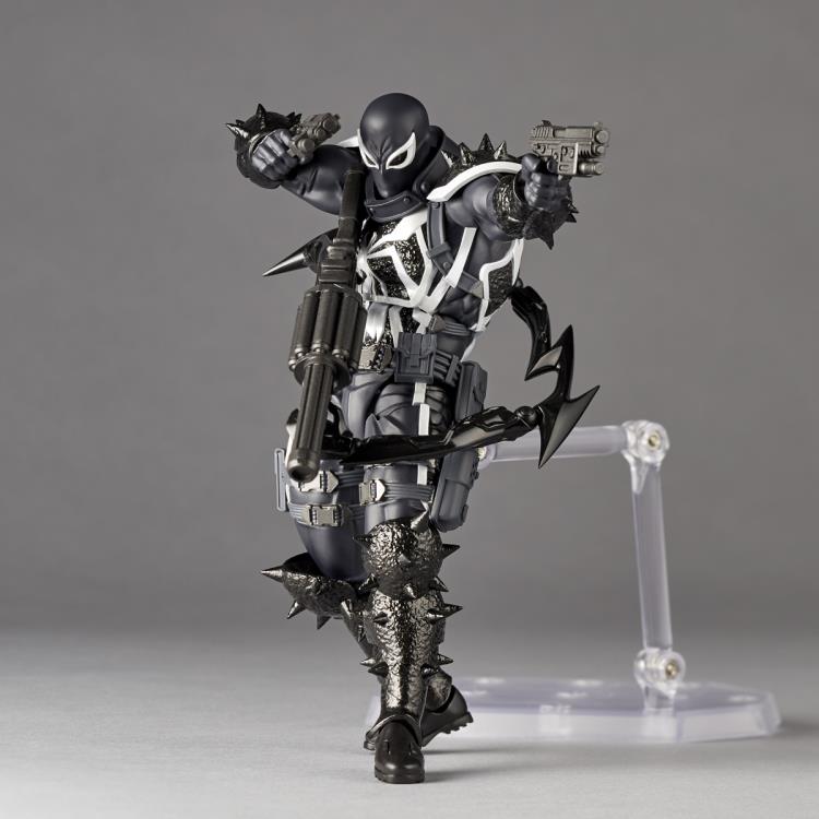 PREORDER Marvel Amazing Yamaguchi Revoltech NR023 Agent Venom