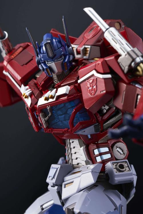 PREORDER Transformers Kuro Kara Kuri #04 Optimus Prime