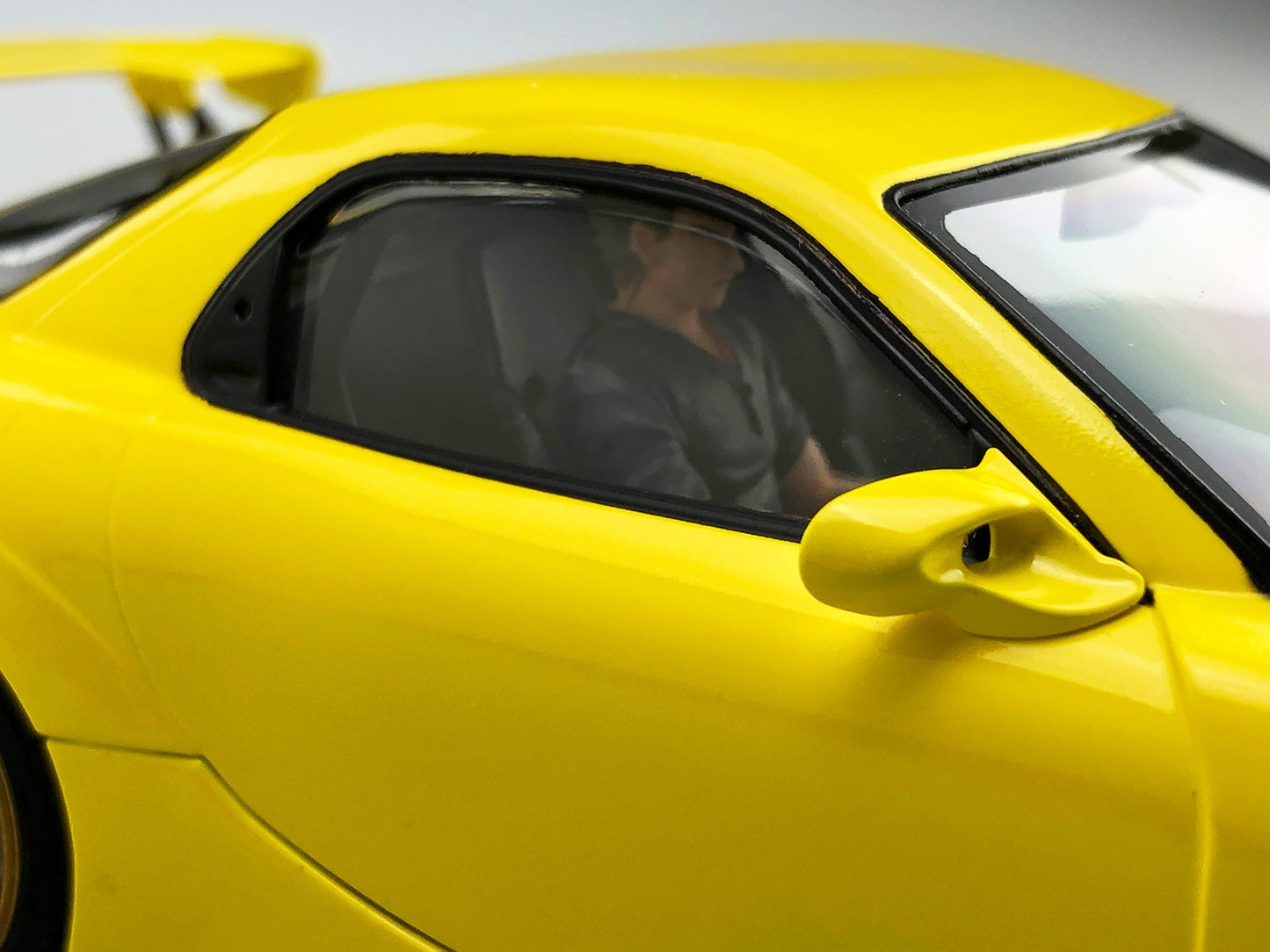 PREORDER 1/24 Keisuke Takahashi FD3S RX-7 Project D Ver. with Driver Figure