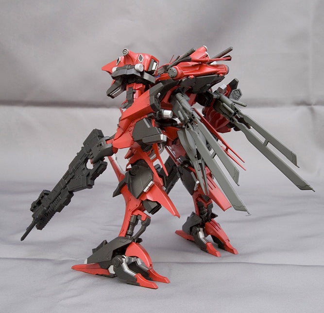 PREORDER Armored Core Ray Leonard 03-AALIYAH Kraasnaya Full Package Ver. 1/72 Plastic Model