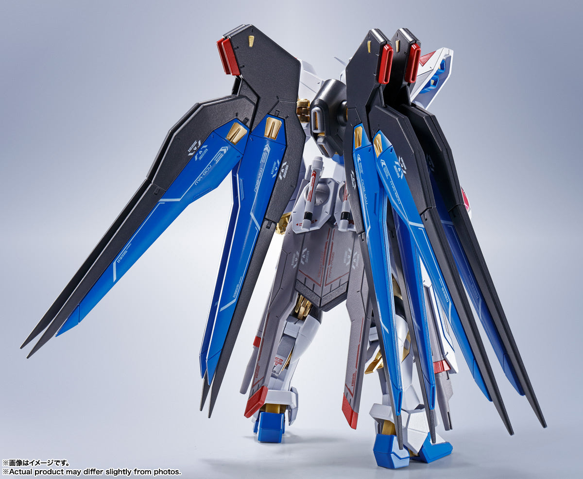 PREORDER Metal Robot Damashii (SIDE MS) Strike Freedom Gundam [Re:Coordinate]